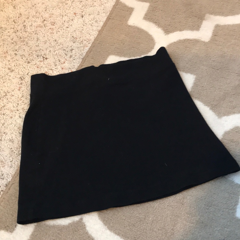 Black skirt